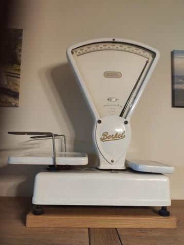 Berkel Weegschaal -1953 type EF - Weegverm. 15 kg. beschikbaar voor biedingen