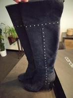 Prachtige donkerblauwe daim laarzen Caroline Biss, Kleding | Dames, Schoenen, Hoge laarzen, Blauw, Ophalen of Verzenden, Zo goed als nieuw