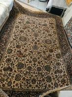 Tapis Queen vintage, Maison & Meubles, Ameublement | Tapis & Moquettes, Enlèvement