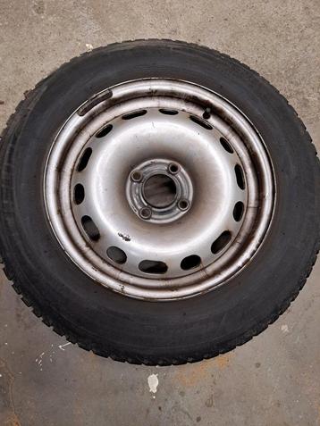 Michelin 4 winterbanden 195/65 R15 Peugeot / Citroën beschikbaar voor biedingen