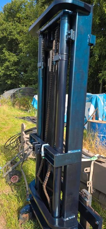 Hefmast. beschikbaar voor biedingen