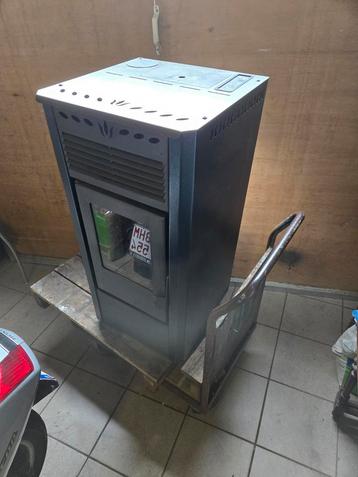 Pelletkachel 9kw, Huis en Inrichting, Kachels, Ophalen of Verzenden, Zo goed als nieuw, Pelletkachel