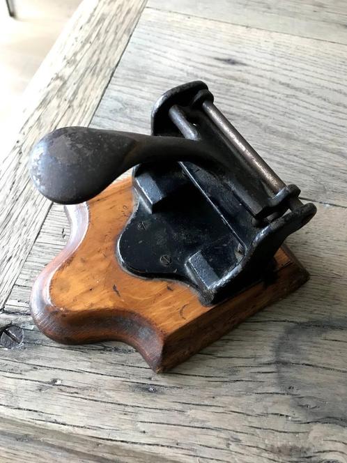 oude perforator, Antiek en Kunst, Antiek | Overige Antiek, Ophalen