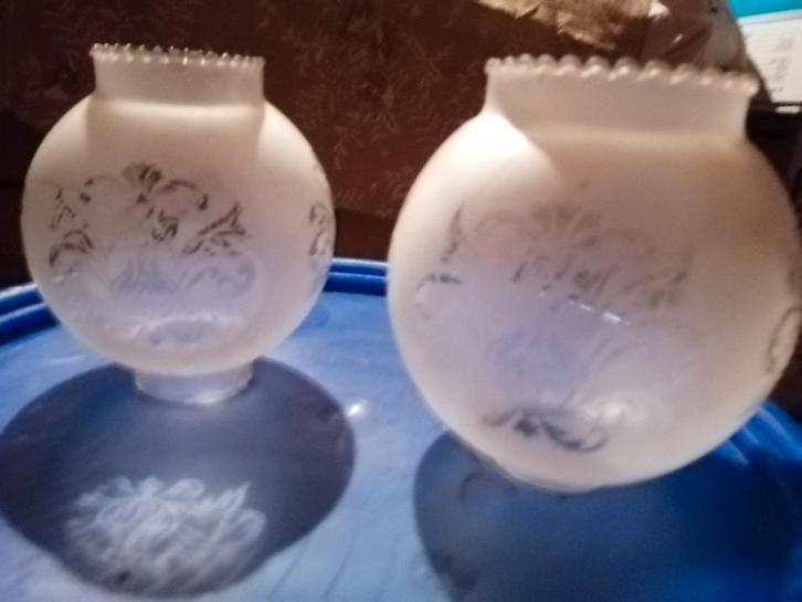 Witte lampenkappen, Huis en Inrichting, Lampen | Lampenkappen, Zo goed als nieuw, Minder dan 25 cm, Rond, Wit, Ophalen