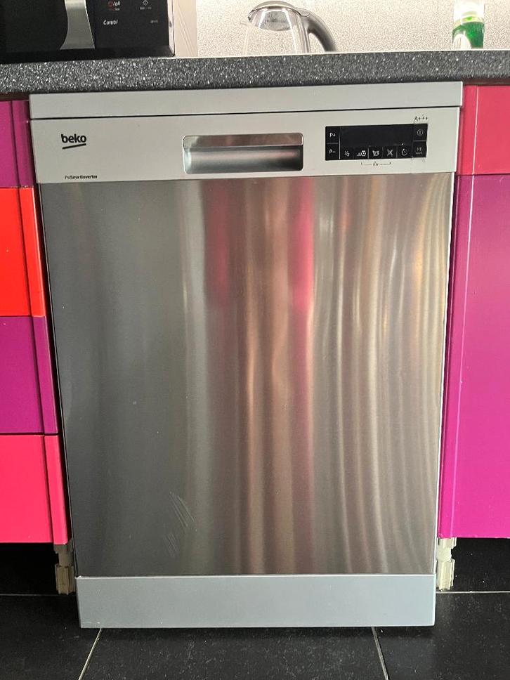 Beko vaatwasser, Elektronische apparatuur, Vaatwasmachines, Gebruikt, Tussenbouw, 85 tot 90 cm, 45 tot 60 cm, Energieklasse A of zuiniger