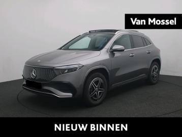 Mercedes-Benz EQA 250+ AMG Line + CARPLAY + PANO DAK + SURRO beschikbaar voor biedingen
