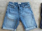 Jeans short Jack&Jones mt S, Kleding | Heren, Spijkerbroeken en Jeans, Blauw, Overige jeansmaten, Ophalen of Verzenden, Zo goed als nieuw