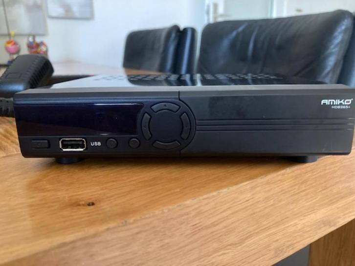 Amiko HD 8265+ combo Nieuwstaat, Audio, Tv en Foto, Schotelantennes, Zo goed als nieuw, Ophalen