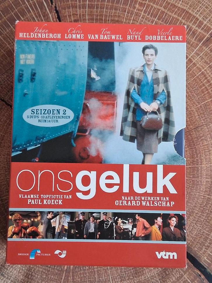 Dvd-box Ons Geluk, seizoen 2, Cd's en Dvd's, Dvd's | Tv en Series, Zo goed als nieuw, Drama, Boxset, Vanaf 12 jaar, Ophalen of Verzenden