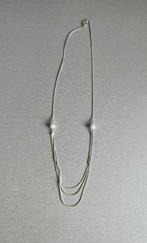 Ketting - Sieraden - Zilverkleurig - Parel - Laagjes - €2, Handtassen en Accessoires, Kettingen, Ophalen, Gebruikt, Zilver, Overige materialen