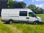 Iveco Daily weinig km's en zonnenpanelen, Te koop