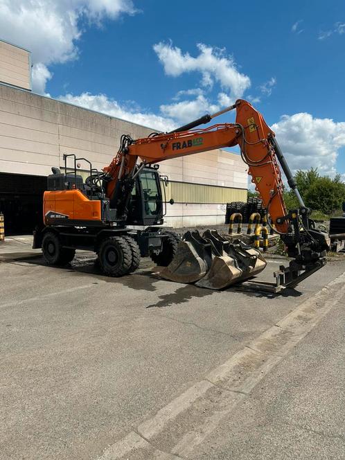 Doosan DX 165WR Mobiele graafmachine, Zakelijke goederen, Machines en Bouw | Kranen en Graafmachines, Ophalen