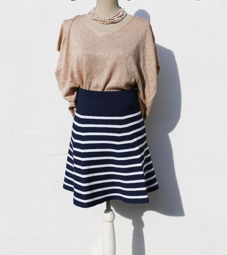 Mooie rok van Benetton maat S, Kleding | Dames, Rokken, Nieuw, Maat 36 (S), Blauw, Ophalen of Verzenden