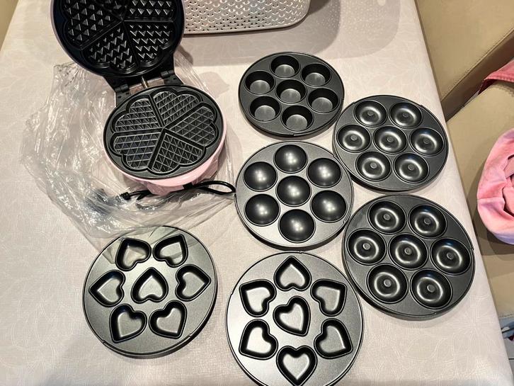Cupcakes en Wafelijzer (Nooit gebruikt!), Hobby en Vrije tijd, Taarten en Cupcakes maken, Nieuw, Cupcakes, Ophalen of Verzenden
