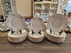 Lot de 36 assiettes Boch décor Françoise, Ophalen