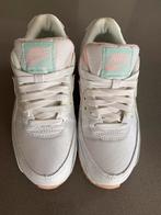 Nike air max mt 37,5 wit, Kleding | Dames, Ophalen, Wit, Nike, Zo goed als nieuw