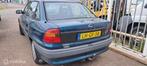 Opel Astra Wagon 1.6i Merit, Auto's, 980 kg, 4 cilinders, Blauw, 5 deurs