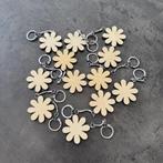 Lot houten sleutelhangers | Bloemetje, Verzamelen, Ophalen, Nieuw, Knuffel of Figuurtje