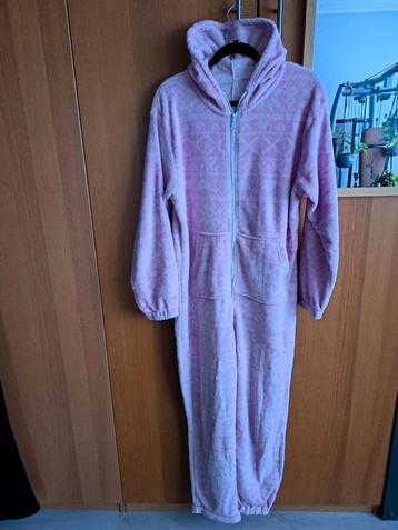 Jumpsuit/ onesie maat s/m fleece beschikbaar voor biedingen