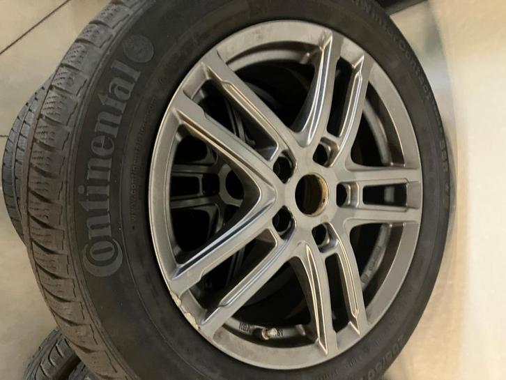 velgen + winterbanden BMW, Auto-onderdelen, Banden en Velgen, Velg(en), Winterbanden, 16 inch, 205 mm, Personenwagen, Gebruikt