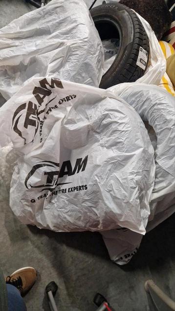 BANDEN FIRELLI 225 60 R 17 WINTER/ TOP STAAT/ 350 euro 4 st. beschikbaar voor biedingen