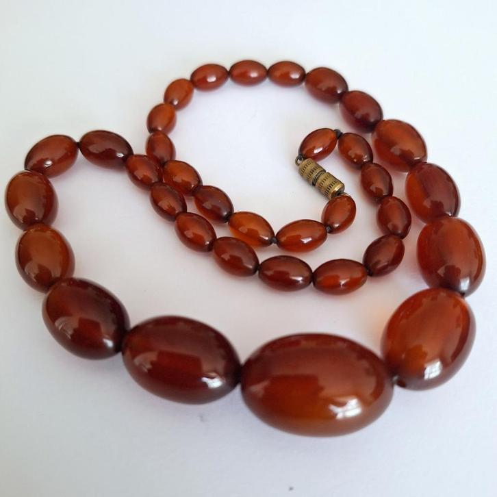 Antieke bakeliet ketting Art Deco  jaren 1920-30, Handtassen en Accessoires, Antieke sieraden, Ketting, Koper, Verzenden