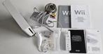 Nintendo Wii console, bijhorende kabels ,nunchuck, controlle, Consoles de jeu & Jeux vidéo, Enlèvement ou Envoi