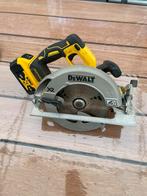 Cirkelzaag op accu met batterij van dewalt., Ophalen, Zo goed als nieuw, Cirkelzaag