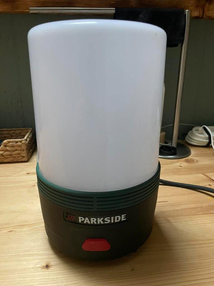 Lampe de travail LED Parkside (livraison incluse), Bricolage & Construction, Bricolage & Rénovation Autre, Comme neuf, Enlèvement