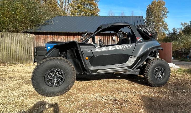 Segway villain utv buggy 4x4, Motoren, Quads en Trikes, 11 kW of minder, 2 cilinders, Ophalen
