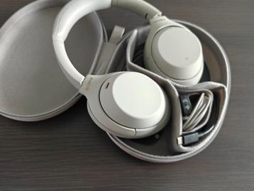 Sony WH-1000XM4 beschikbaar voor biedingen