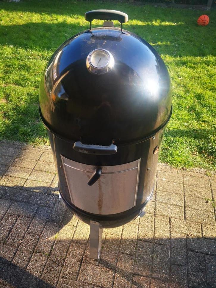 BBQ WEBER Smokey Mountain Cooker Smoker van 57 cm voor 450€, Tuin en Terras, Houtskoolbarbecues, Zo goed als nieuw, Ophalen