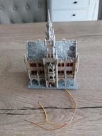 Hôtel de ville avec éclairage. La neige peut être lavée, Enlèvement ou Envoi, Comme neuf