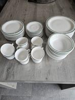 Servies 10 personen, Ophalen