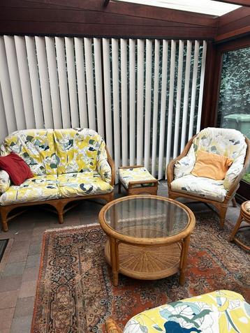 Rotan salon – 7-delig beschikbaar voor biedingen