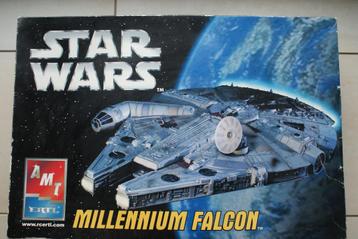 AMT - Star Wars - Millenium Falcon, Autres marques, 1:50 ou moins, Enlèvement ou Envoi, Comme neuf