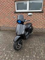 Vespa sprint B-klasse full option, Fietsen en Brommers, Ophalen