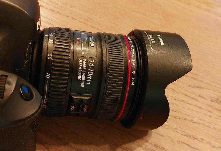 Canon 24-70 1:4 L IS USM, Audio, Tv en Foto, Foto | Lenzen en Objectieven, Gebruikt, Standaardlens, Zoom, Ophalen