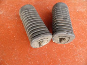 Goede rubbers voor voetensteun van Honda Wallaroo. beschikbaar voor biedingen