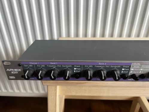 Aphex 109 Parametric EQ with Tube, Muziek en Instrumenten, Effecten, Gebruikt, Equalizer, Ophalen of Verzenden