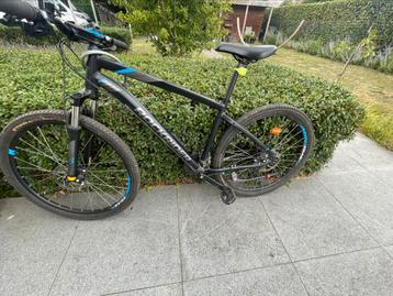 Mountainbike rockrider ST 520 27,5 inch beschikbaar voor biedingen