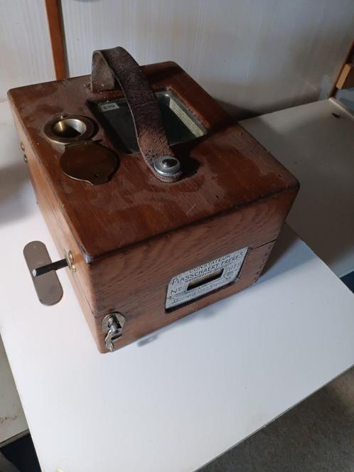 Constateur Antiek duiven, Antiek en Kunst, Curiosa en Brocante, Ophalen