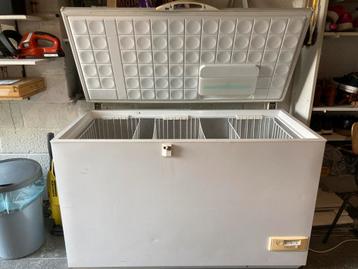 Diepvriezer voor dressoirs van 400 liter. Arthur Martin, Elektronische apparatuur, Vriezers en Diepvrieskisten, Gebruikt, Tussenbouw