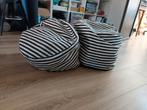 Lot de 2poufs, Ophalen, Zo goed als nieuw