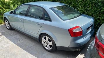 L'AUDI A4 1.8i AUTOMATIC NE DÉMARRE PAS !, Autos, Achat, 110 kW, Entreprise, Carnet d'entretien