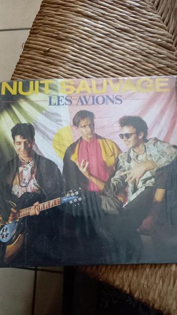 vinyl (45T) les avions "nuit sauvage" beschikbaar voor biedingen