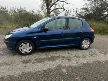 Peugeot 206-1.1 essence -110.000 KM ‼️CONTRÔLE TECHNIQUE disponible aux enchères