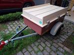 Gesloten aanhangwagen, Ophalen, Gebruikt