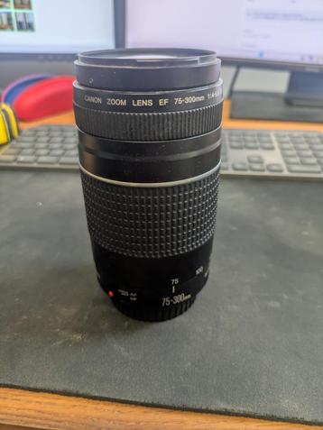 Canon EF 75-300mm f/4-5.6 III – Téléobjectif zoom beschikbaar voor biedingen