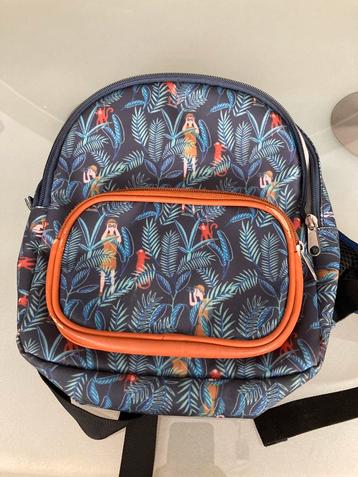 Rugzakje beschikbaar voor biedingen